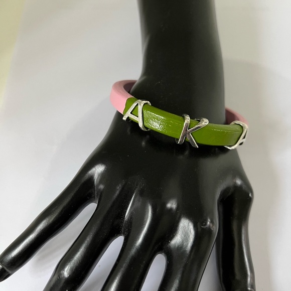 Alpha Kappa Alpha AKA Leather Bracelet - Picture 8 of 9